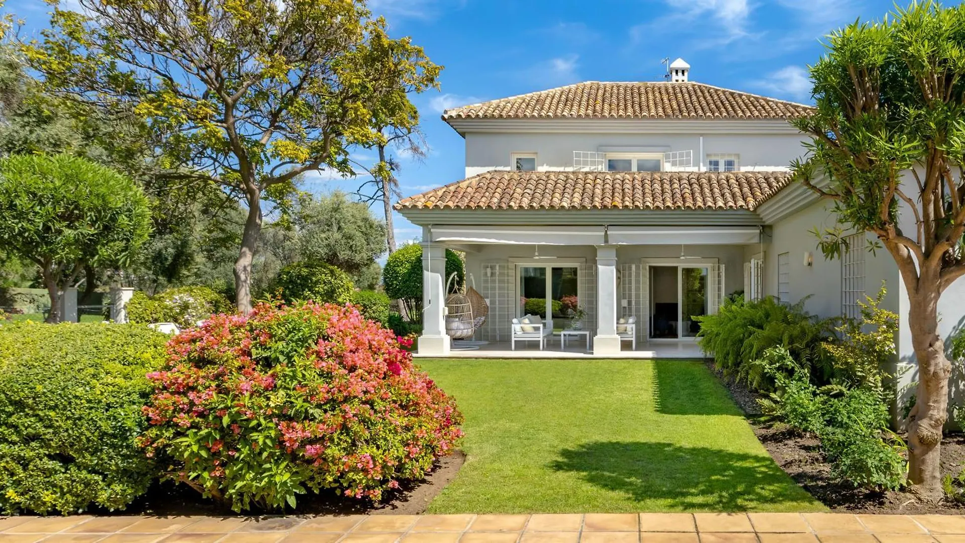 Vacation Marbella I Guadalmina Golf Front Villa, Private Pool, Close To The Beach Spanien